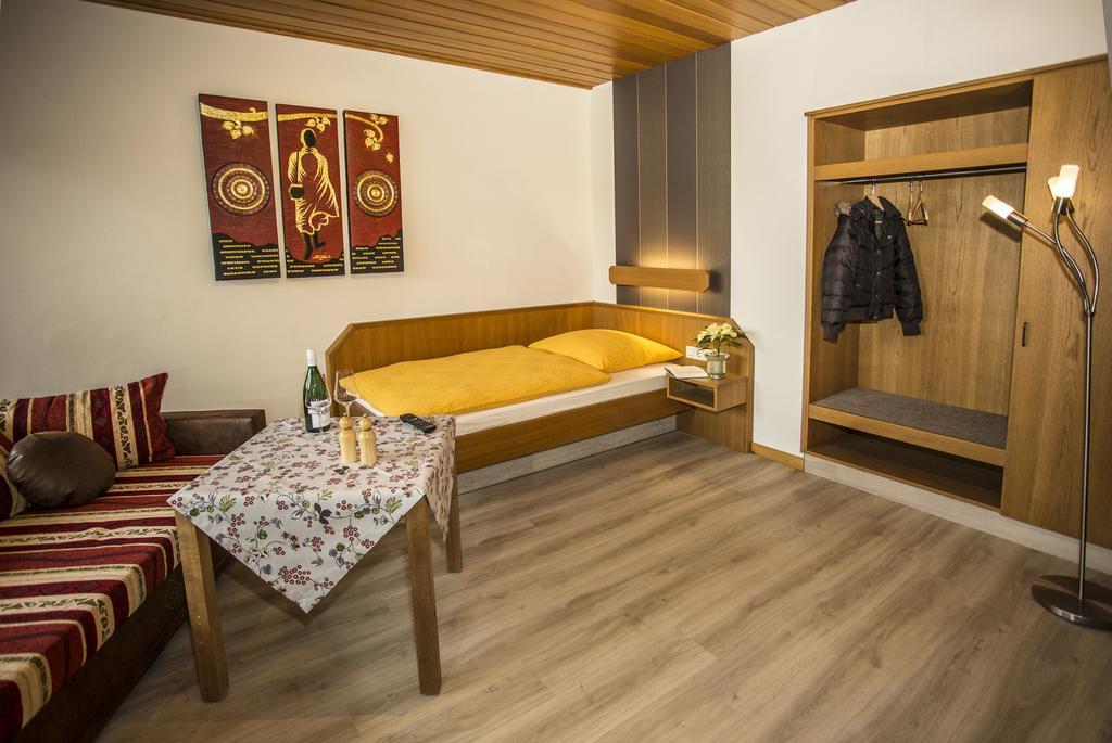 Boardinghouse Remchingen Baan Arun Apartment Luaran gambar