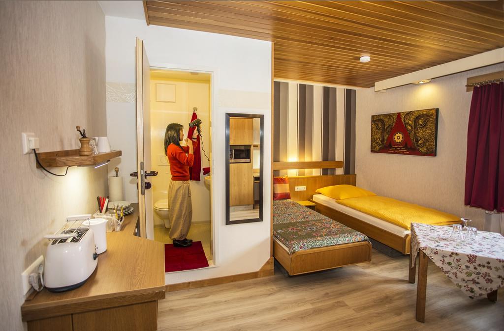 Boardinghouse Remchingen Baan Arun Apartment Luaran gambar
